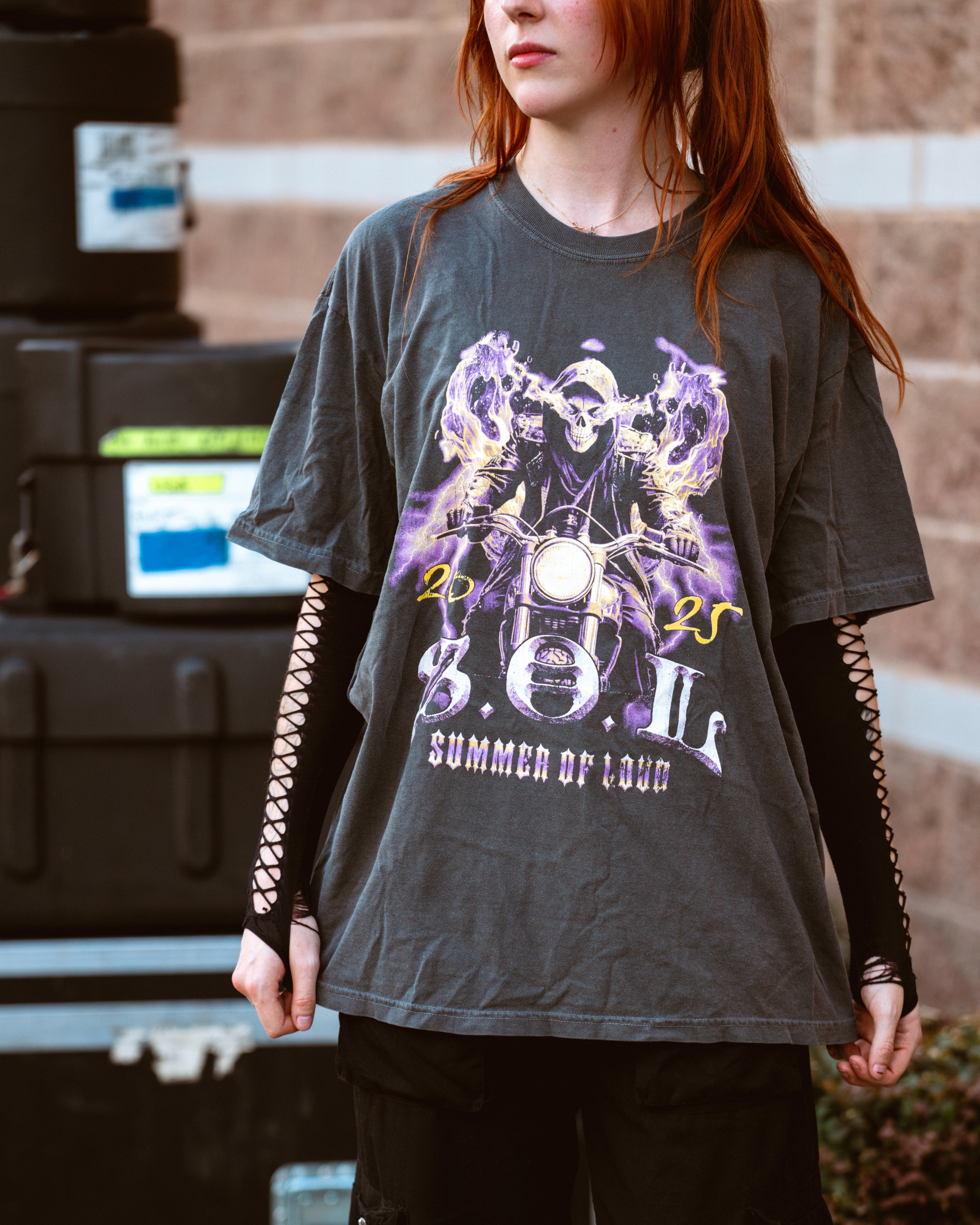 Biker Tee (Pepper) - Comfort Colors